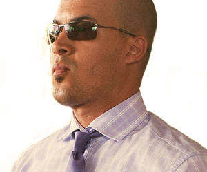 burnnotice_profiles_carousel_jesse_442x368_0